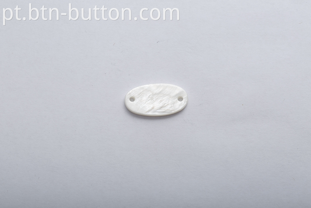 Natural shell buttons are used in high-end clothing